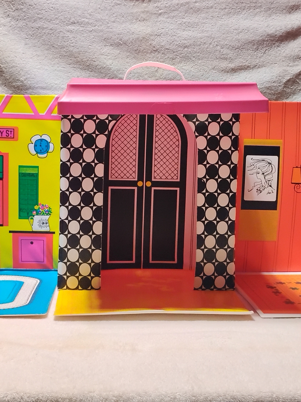 Vintage 1968 Barbie Playhouse Vinyl Set In Excellent Condition